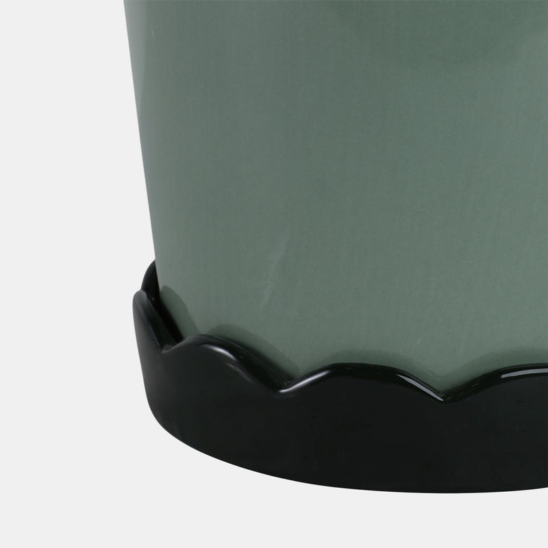 Scalloped Green Planter