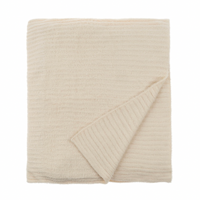 Snug Throw, Cream