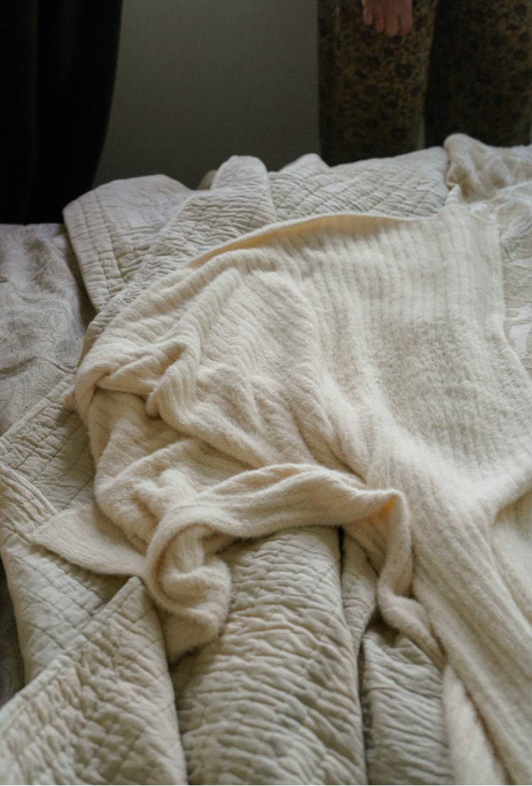 Snug Throw, Cream